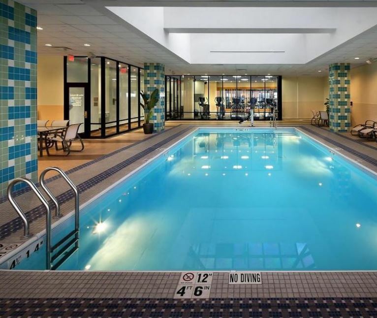 Doubletree By Hilton Downtown Hotel